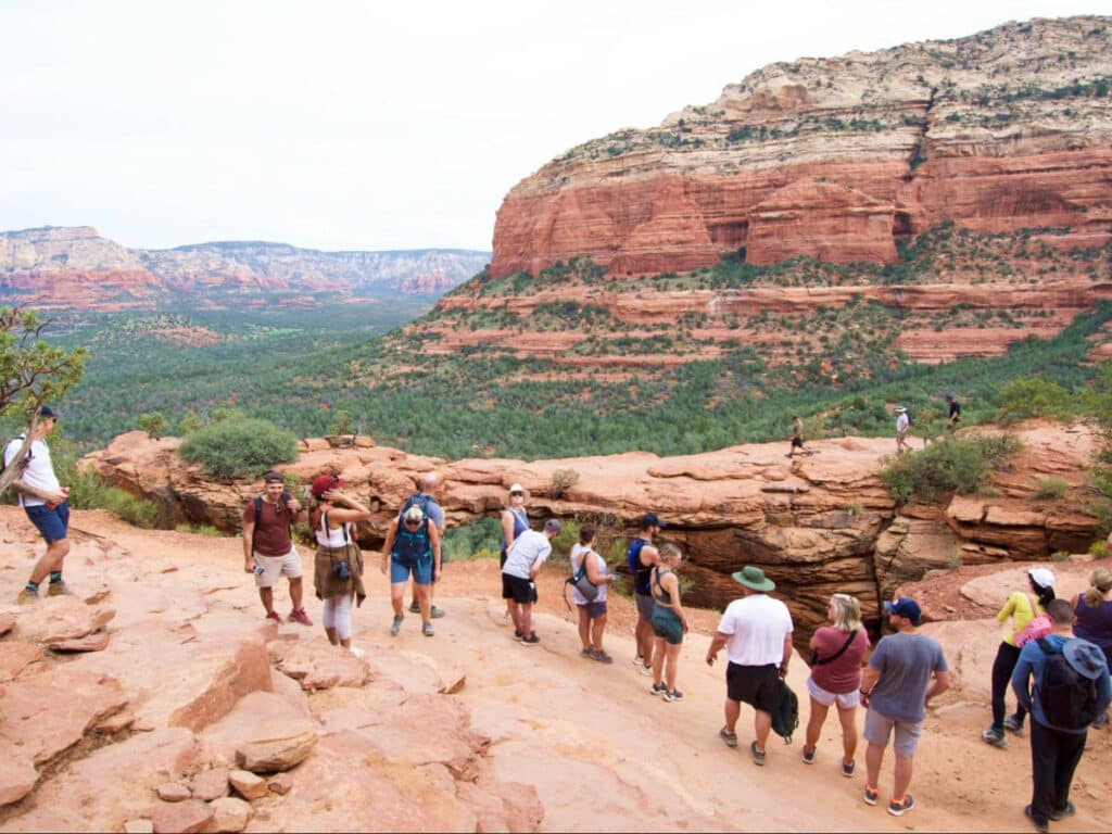 View of the crowd getting in line at Devil’s Bridge
