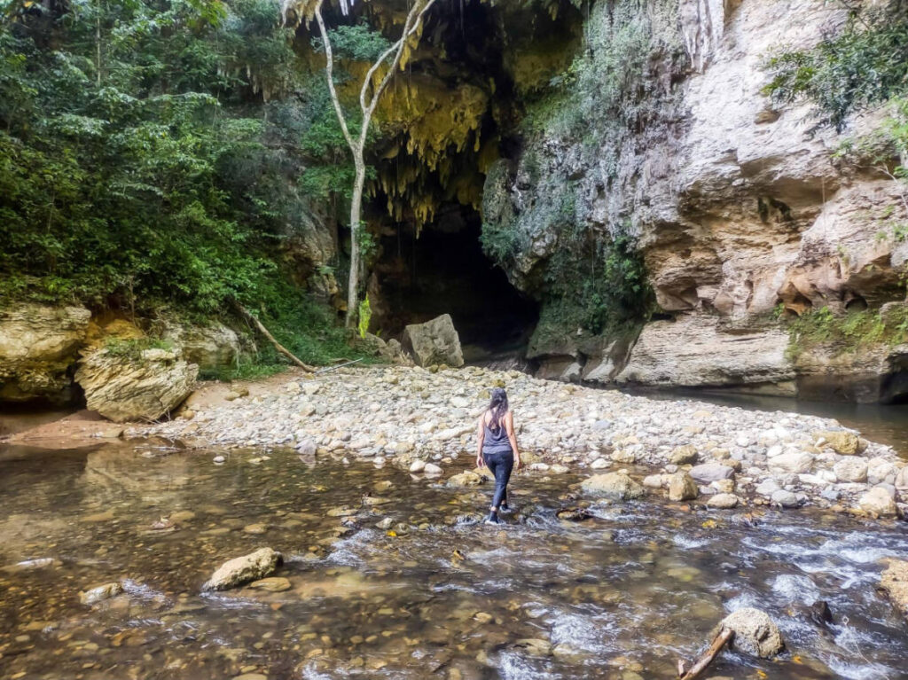 The author, Vanessa Ramos in Cueva del Arco