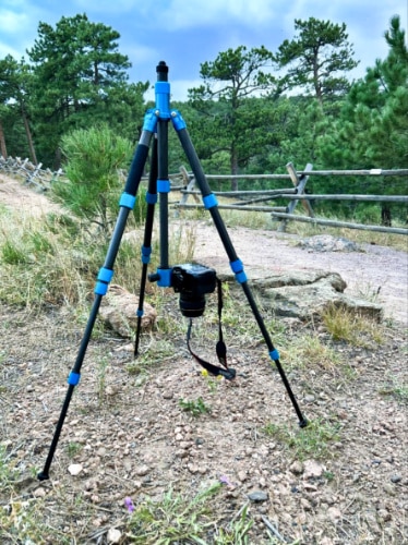 A DSLR shooting the foreground using the Benro MeFOTO Roadtrip PRO Carbon Fiber Tripod