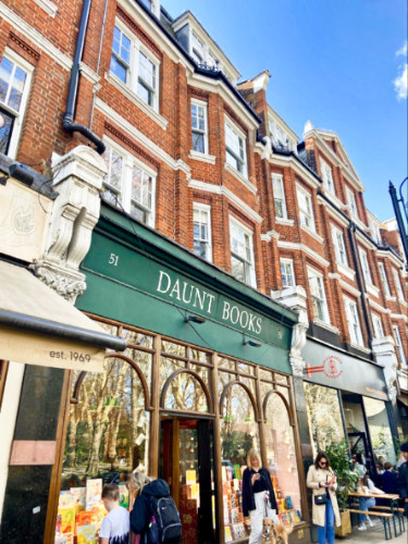 Exterior view of the Daunt Books in Hampstead Heath