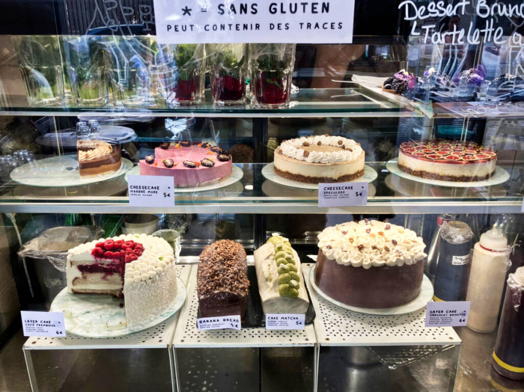 The dessert case inside the Aujourd'hui Demain