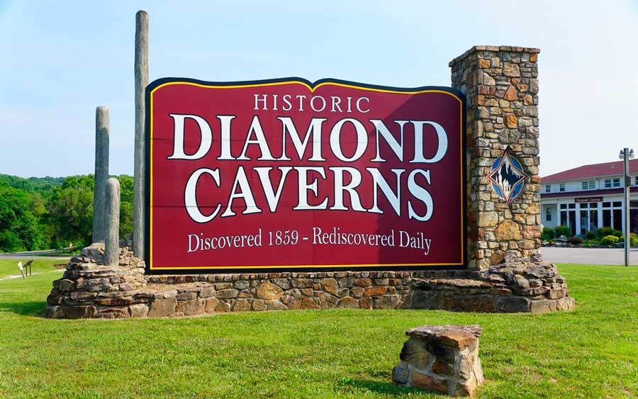 View of the signage on the entrance of Diamond Caverns