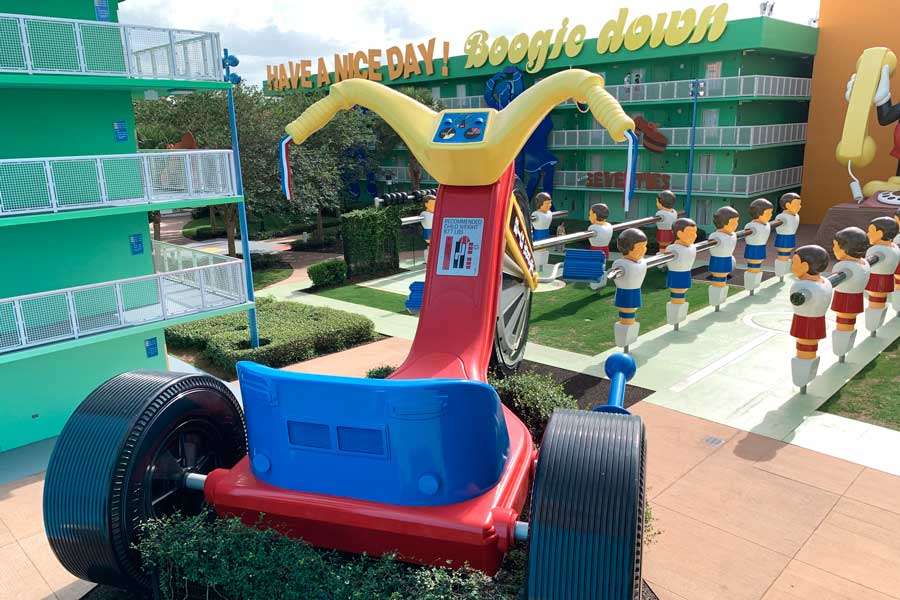 View of a big bicycle in Disney’s Pop Century Resort Big Wheel