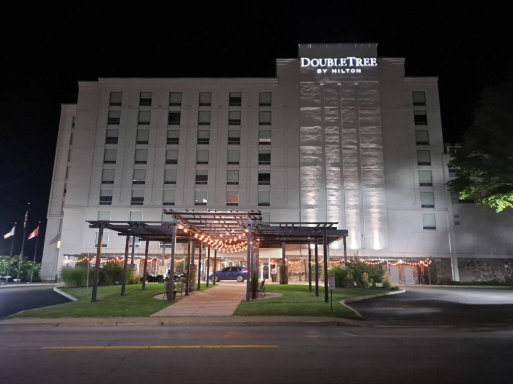 The DoubleTree by Hilton Niagara Falls hotel building from the outside