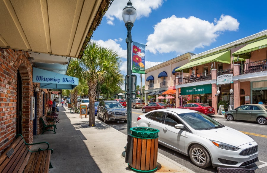 View of cars and shops in downtown Mount Dora