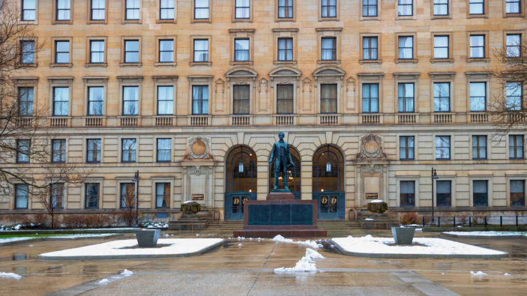 View at the entrance to Drury Plaza Hotel in Cleveland, Ohio