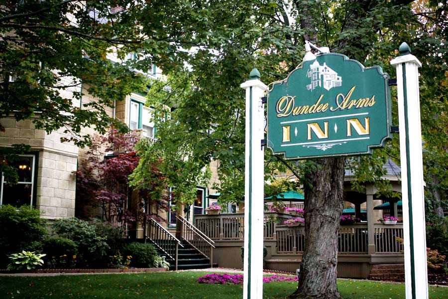 The Dundee Arms Inn signage in front of it