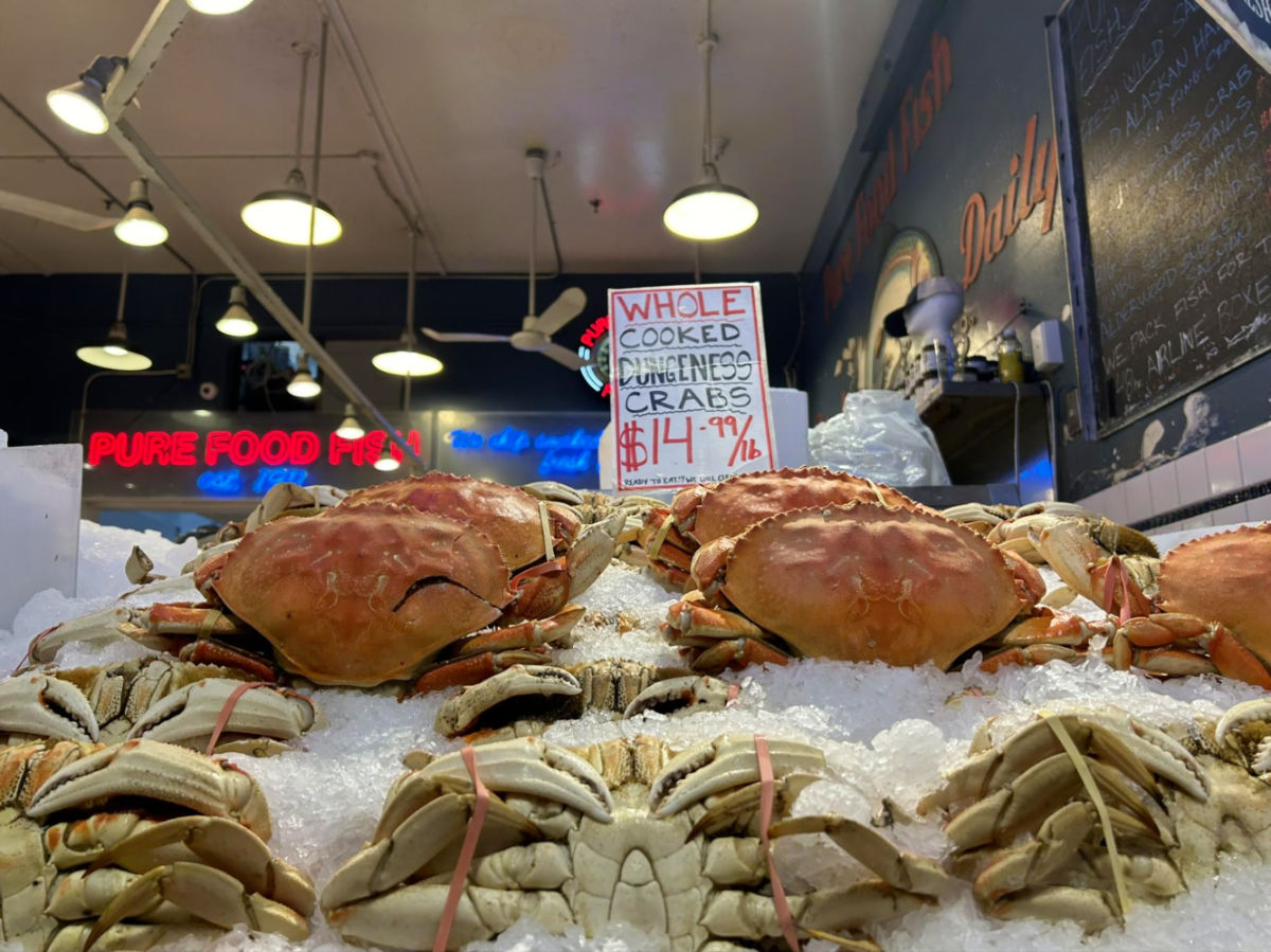 Dungeness crab on display at Pike Place Market