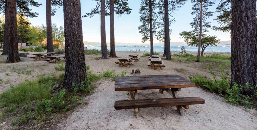 Tables and chairs in Eagle Point Campground