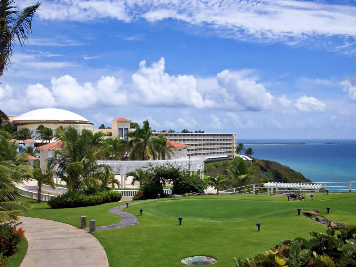 The El Conquistador on top of the hills overlooking the Caribbean Sea
