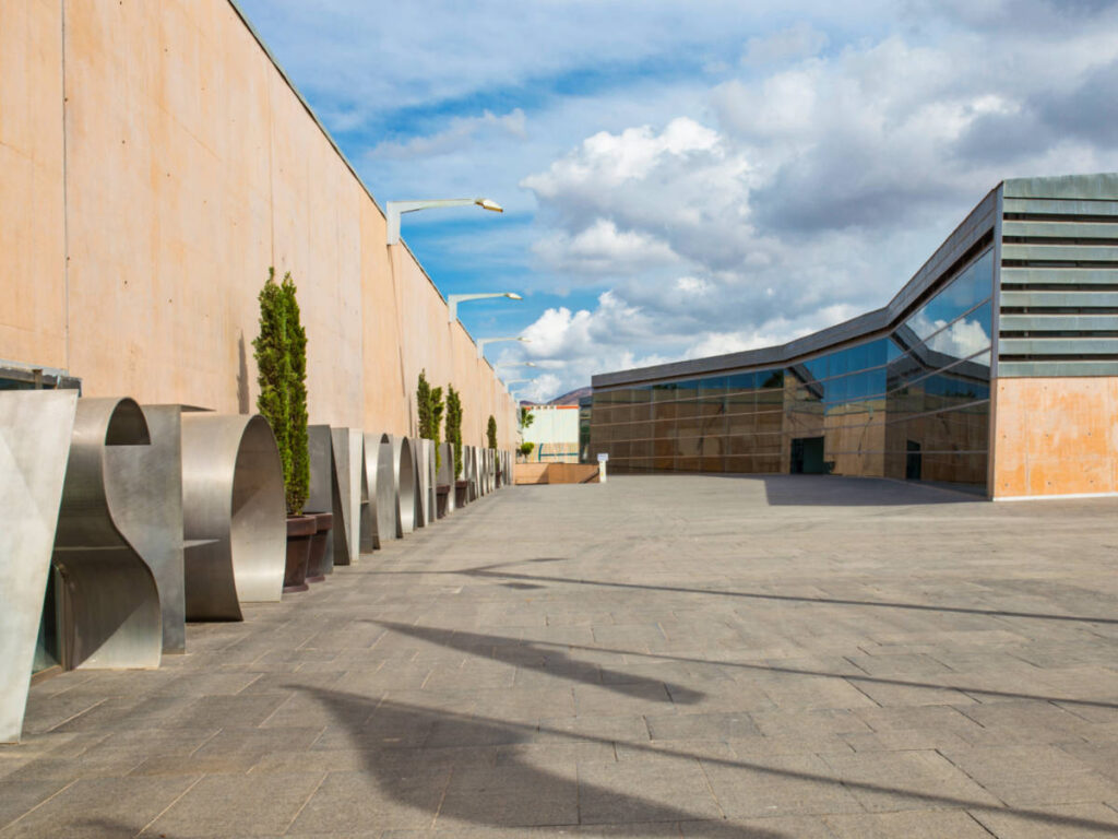 View of the front entrance leading to the main building of the National Museum of Underwater Archaeology