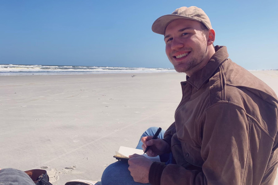 Ethan Thoren, Travel Lemming writer