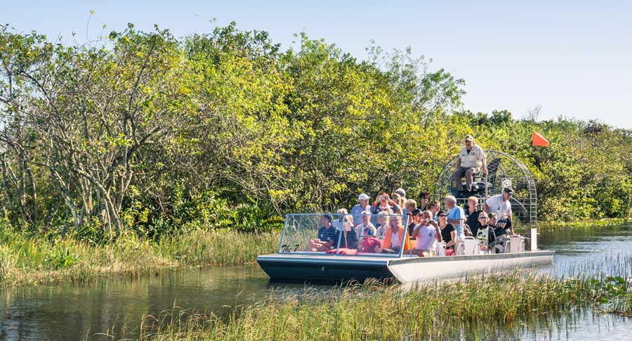 Tourists having a tour in Everglades National Park
