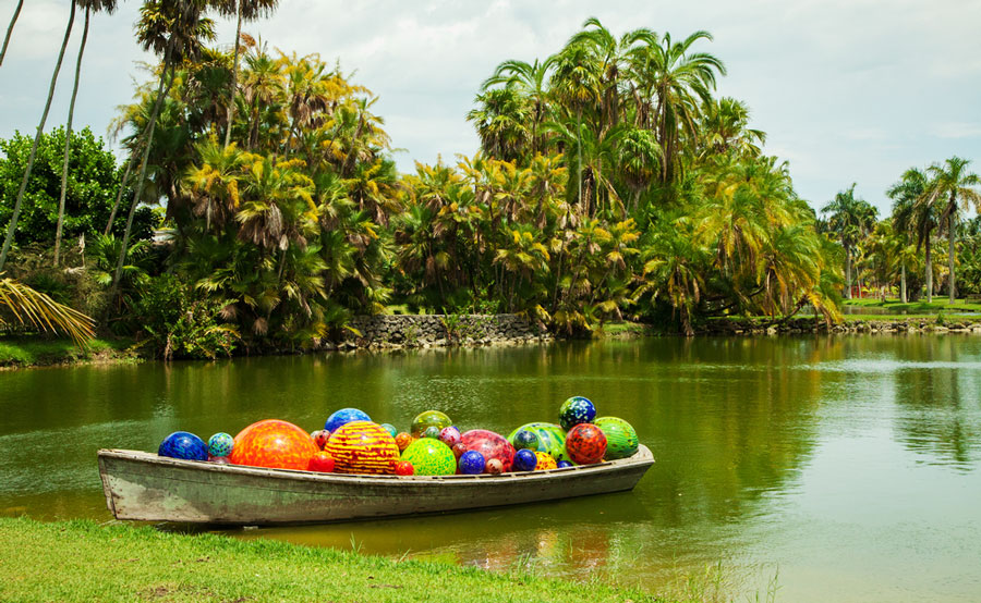 View of balls on a boat in Fairchild Tropical Botanic Garden