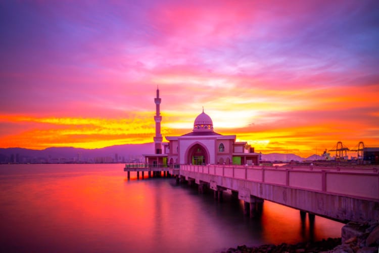 Floating Mosque Penang (1) Penang Floating Mosque at dusk