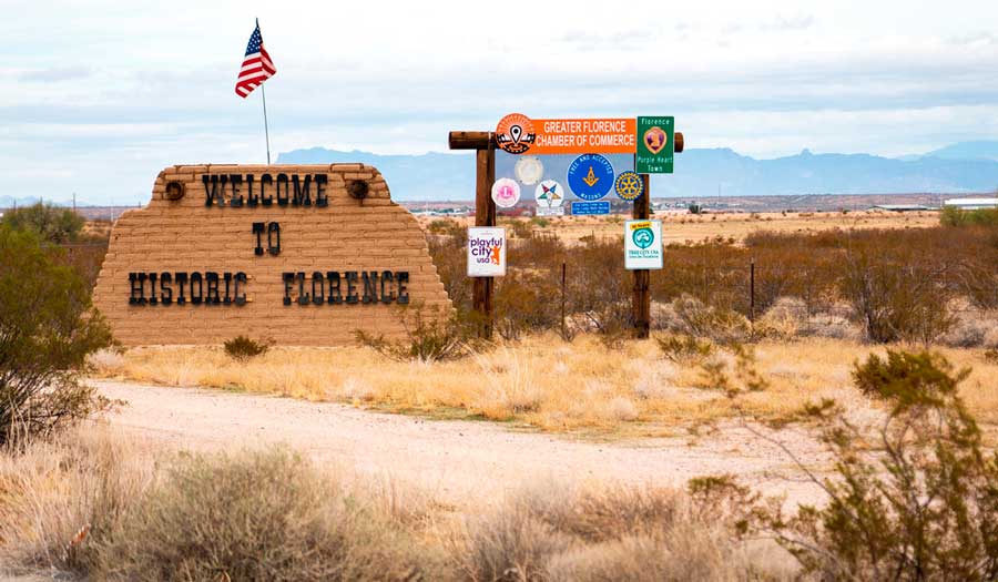 View of the welcoming sign in Florence on the entrance