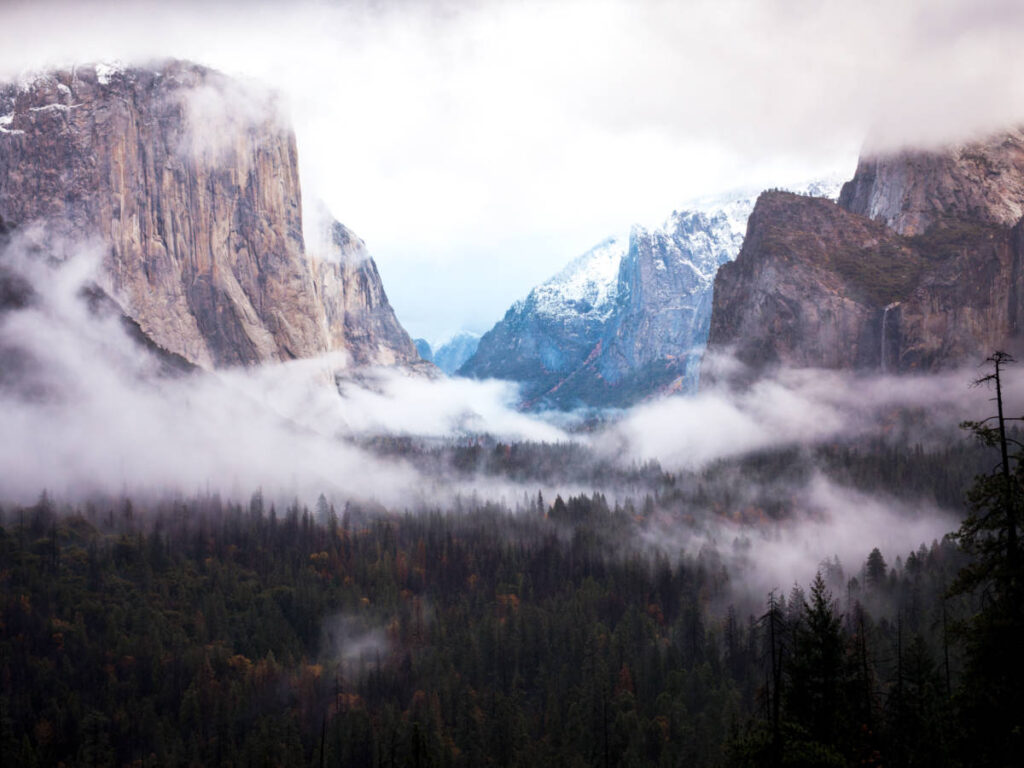 Foggy tunnel view of the Yosemite Valley