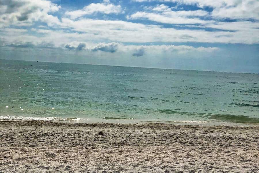Panoramic view of the sea from the shoreline of Fort De Soto Beach
