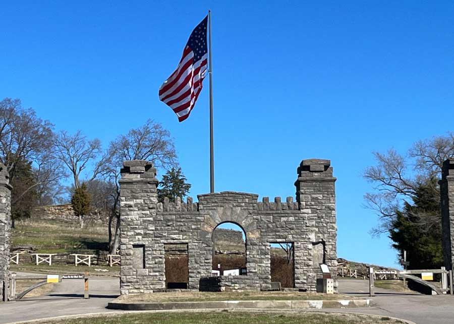 The US flag at the entrance of Fort Negley