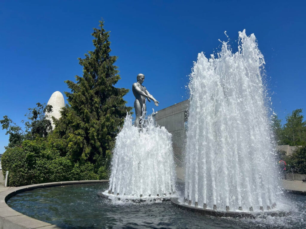 View of the fountain at the entrance of Olympic Sculpture Park