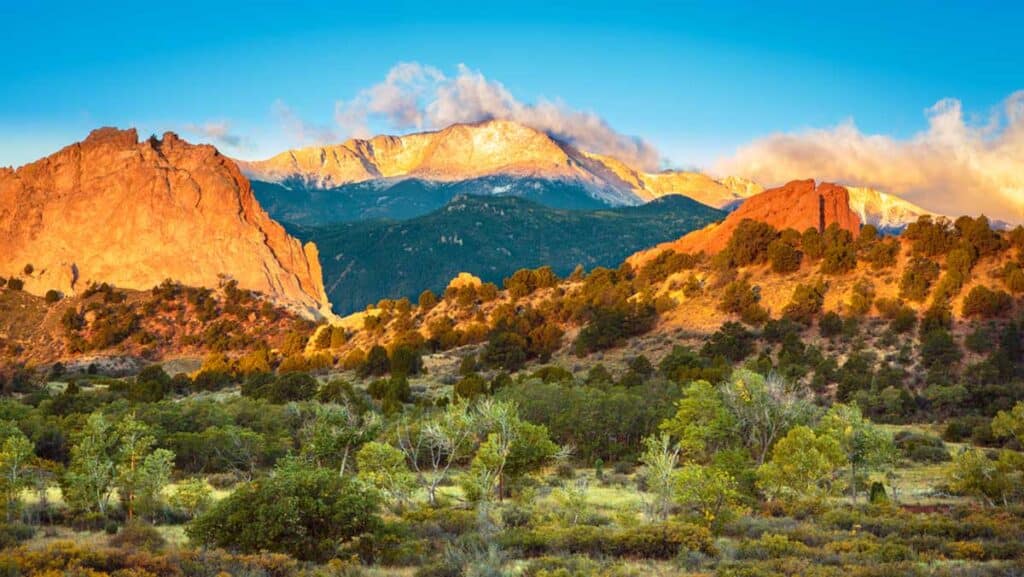 Scenic view of the Garden of the Gods during sunrise
