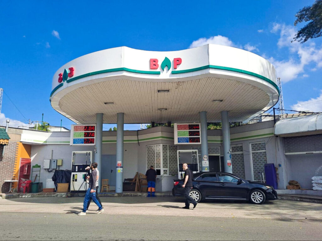 A gas station with an attendant in Tbilisi