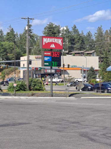 Gas prices sign at the border in Washington