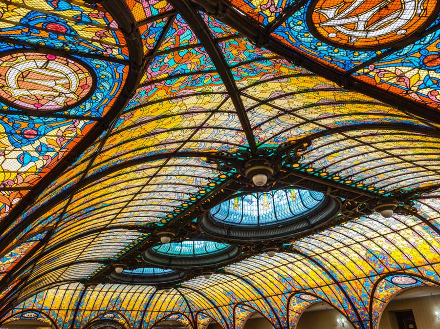 View of the artistic ceiling in Gran Hotel Ciudad de Mexico