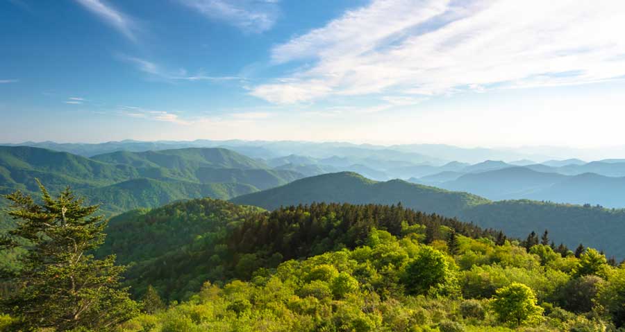 Overlooking view from the Great Smoky Mountains National Park