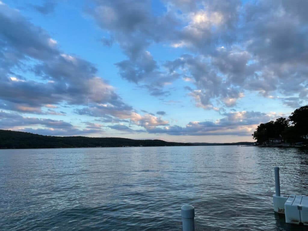 View from the Greenwood Lake before night time