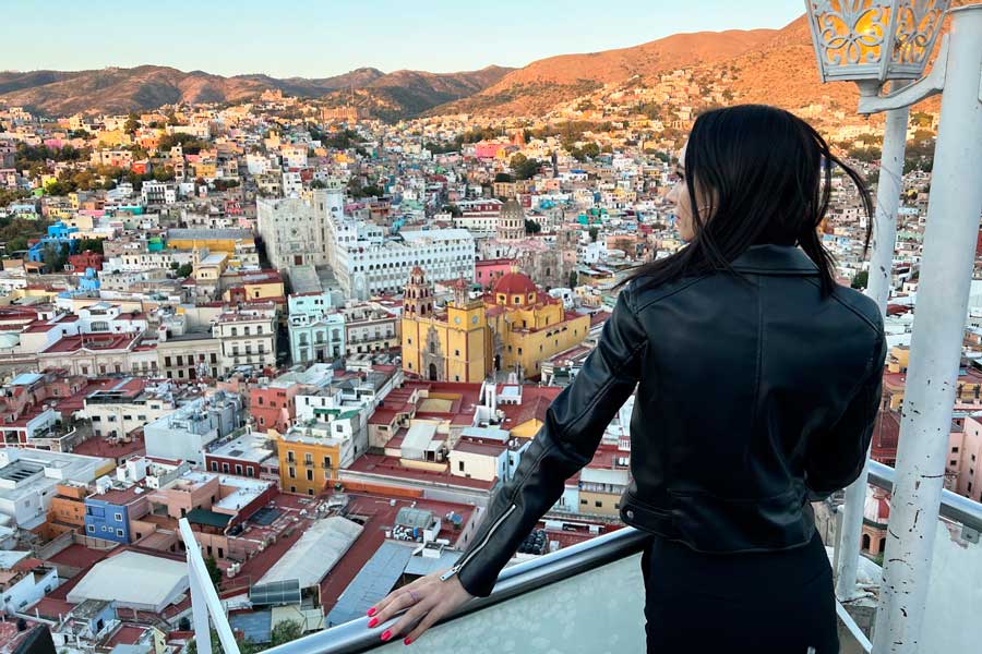 Clara and the overlooking view of Guanajuato