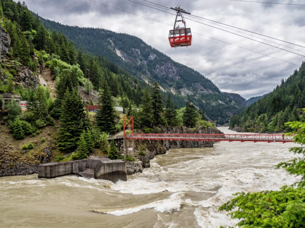The Hell's Gate Airtram over a river