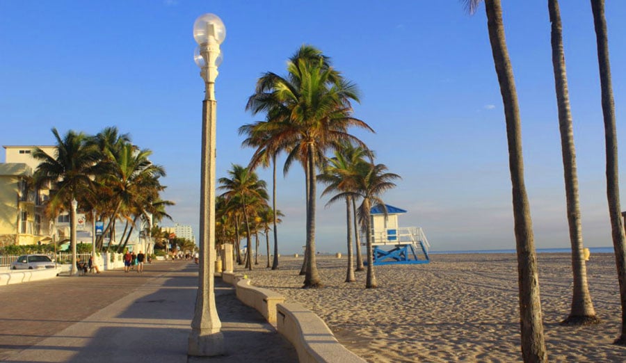View of the hollywood oceanfront boardwalk