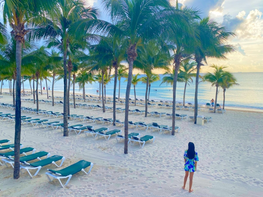 View of the beach in Hotel Riu Yucatan