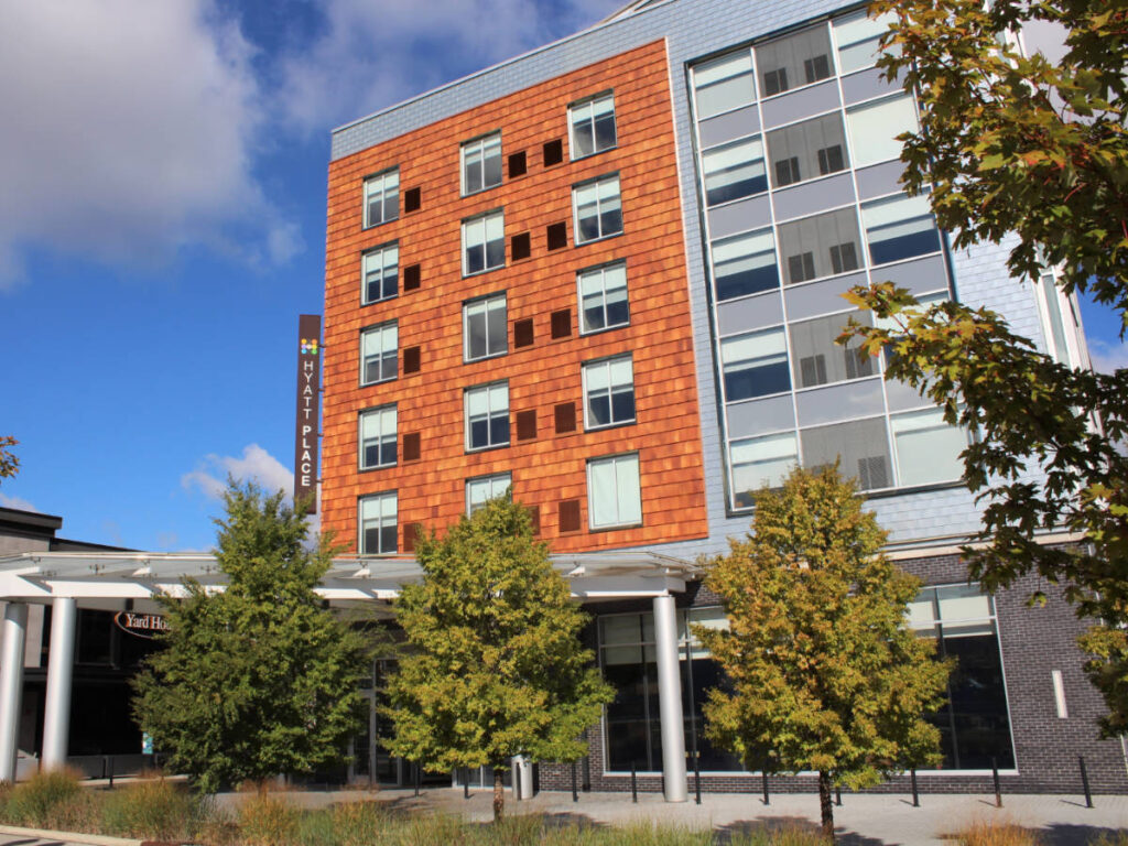 The Hyatt Place Cleveland/Westlake/Crocker Park building from the outside
