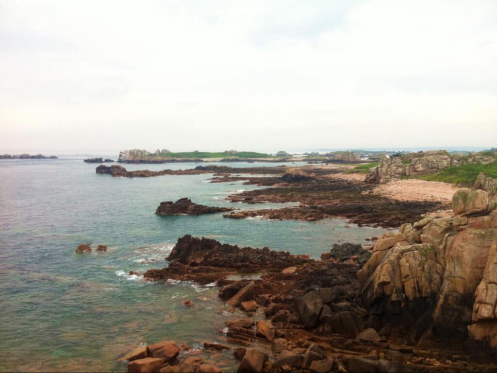 View of the rocky coastline at the Île de Bréhat