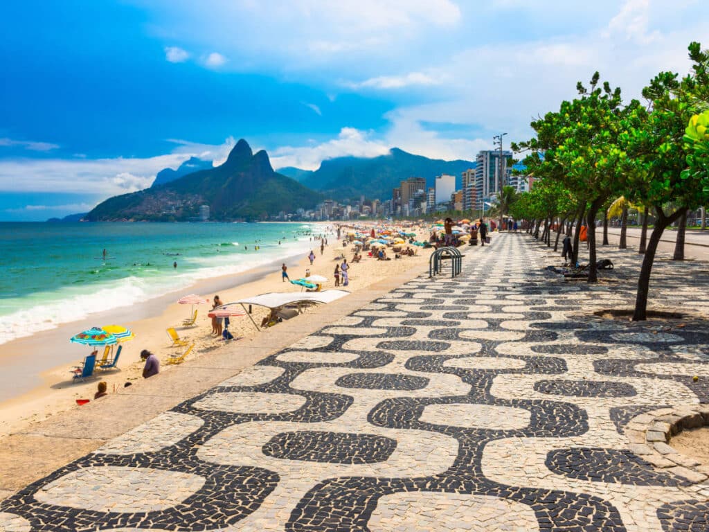 People enjoying their day at the Ipanema Beach in Rio de Janeiro