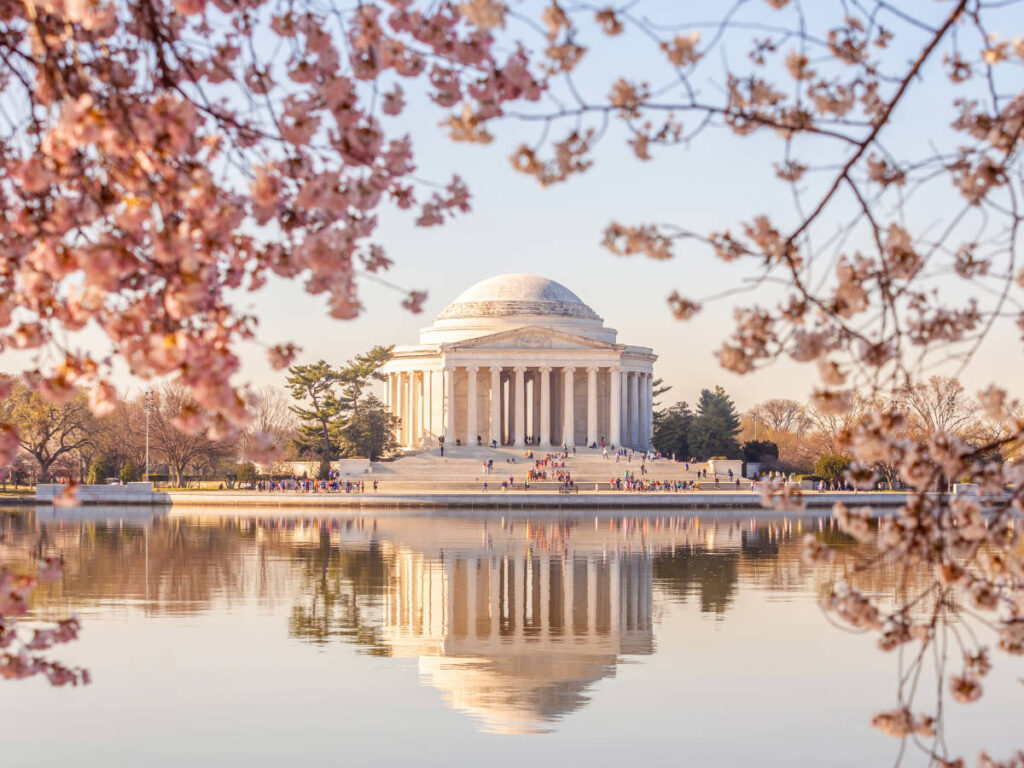 Reflection of the Jefferson Memorial building on the water