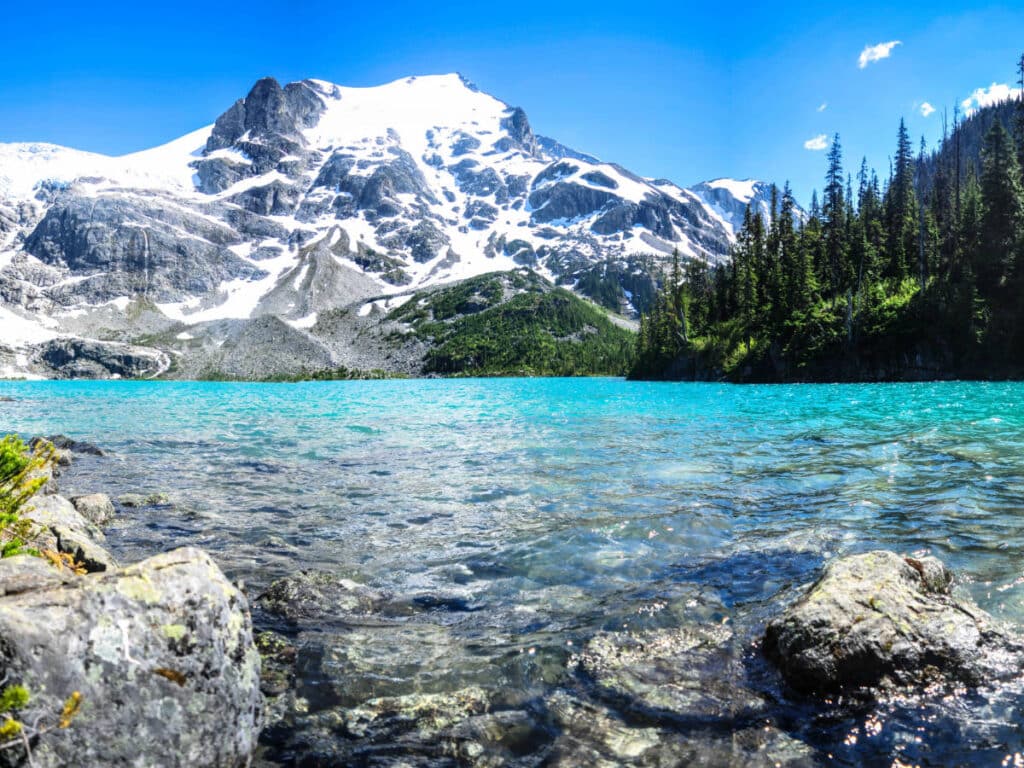 Clear blue sky over the clear water in Joffre Lakes Provincial Park