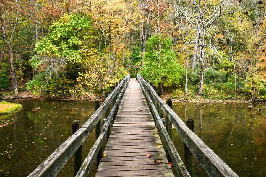 A long footbridge in John Bryan State Park