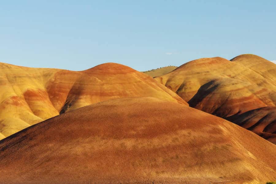Clear blue sky over the John Day Fossil Beds