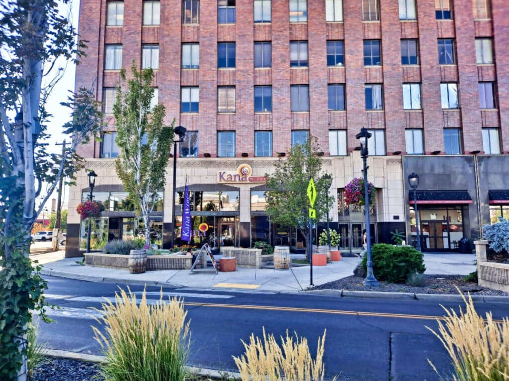 Exterior view of the Kana Winery from across the street