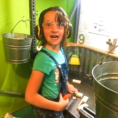 A kid with an amazed face in Children’s Museum of Denver