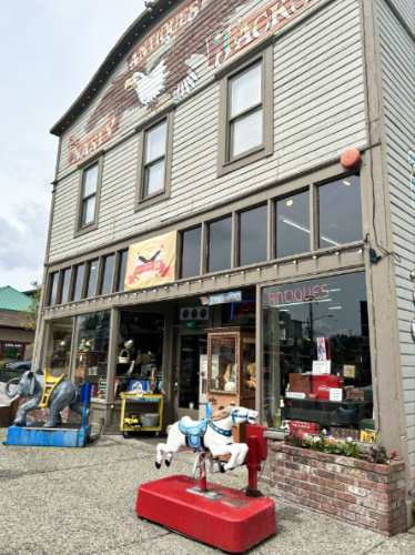 Exterior view of the quirky antique shop in La Conner