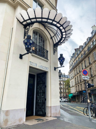 View of the exterior and beautiful awning at the entrance of La Tour d'Argent