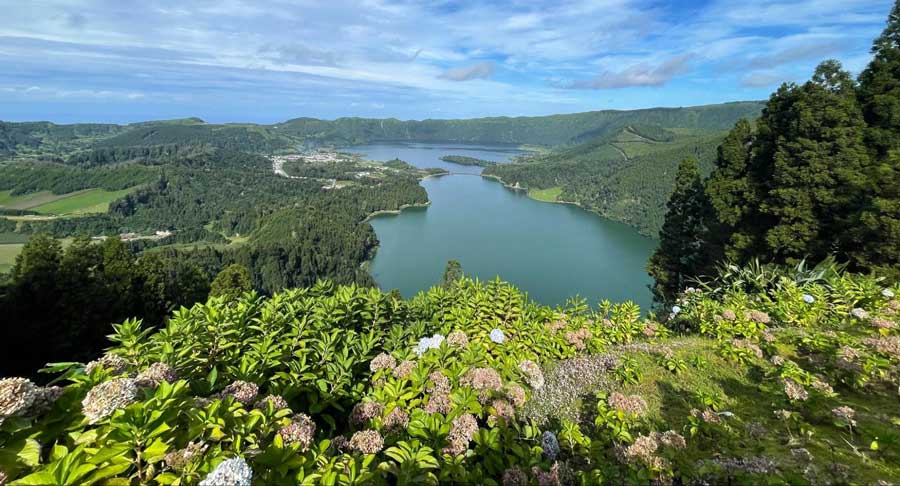 Overlooking view of the Lagoa das Sete Cidades under the clear blue sky