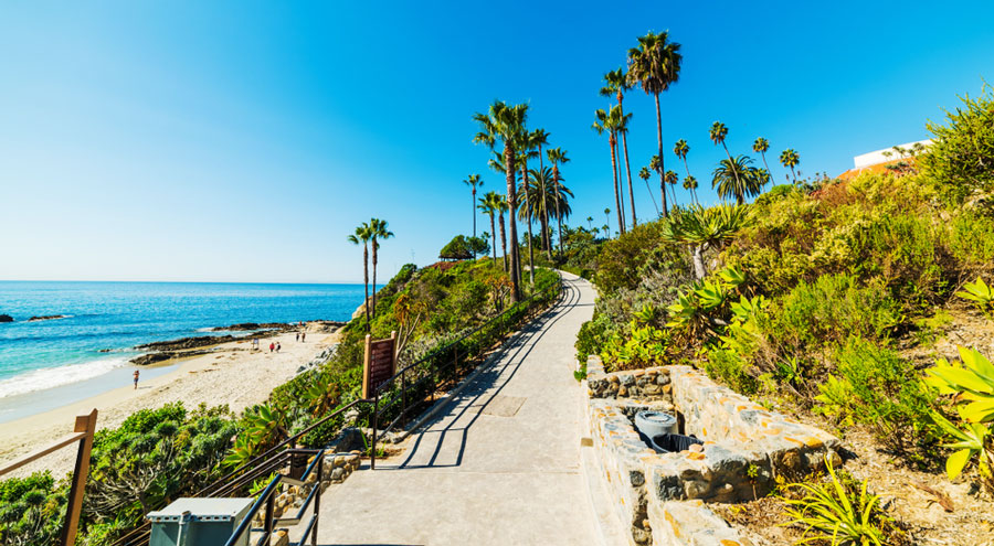 The blue water and the clear blue sky above Laguna Beach