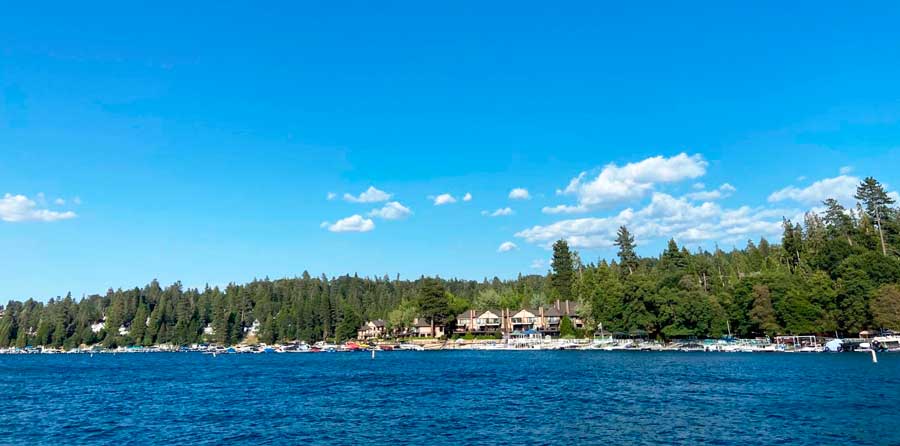 Houses from afar on the side of Lake Arrowhead