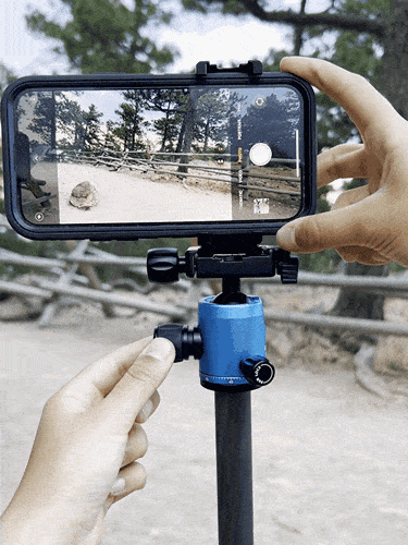 A mounted mobile phone on a ball head transition from landscape to portrait using the MeFOTO Roadtrip PRO Tripod