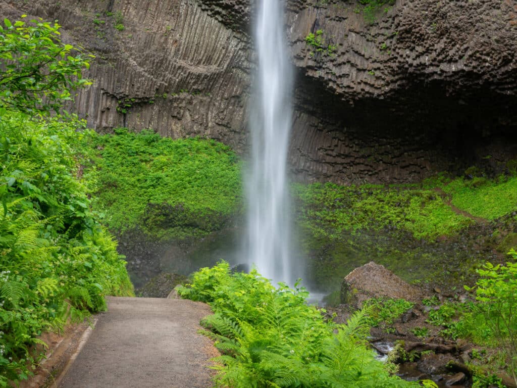 Scenic view of the Latourell Falls in Oregon